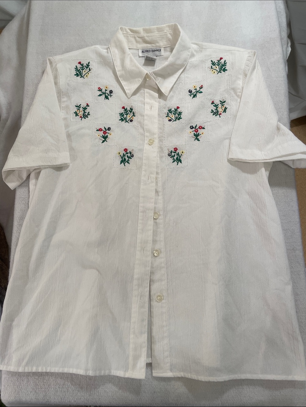 Alfred Dunner Cream Short-Sleeve Button Front Blouse with Floral Embroidery